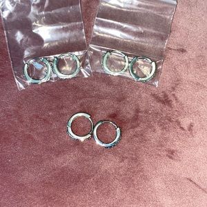 Set of 3 pairs silver huggie earrings